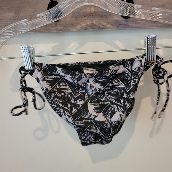 Diane Von Furstenburg Bikini - Picture 6 of 10